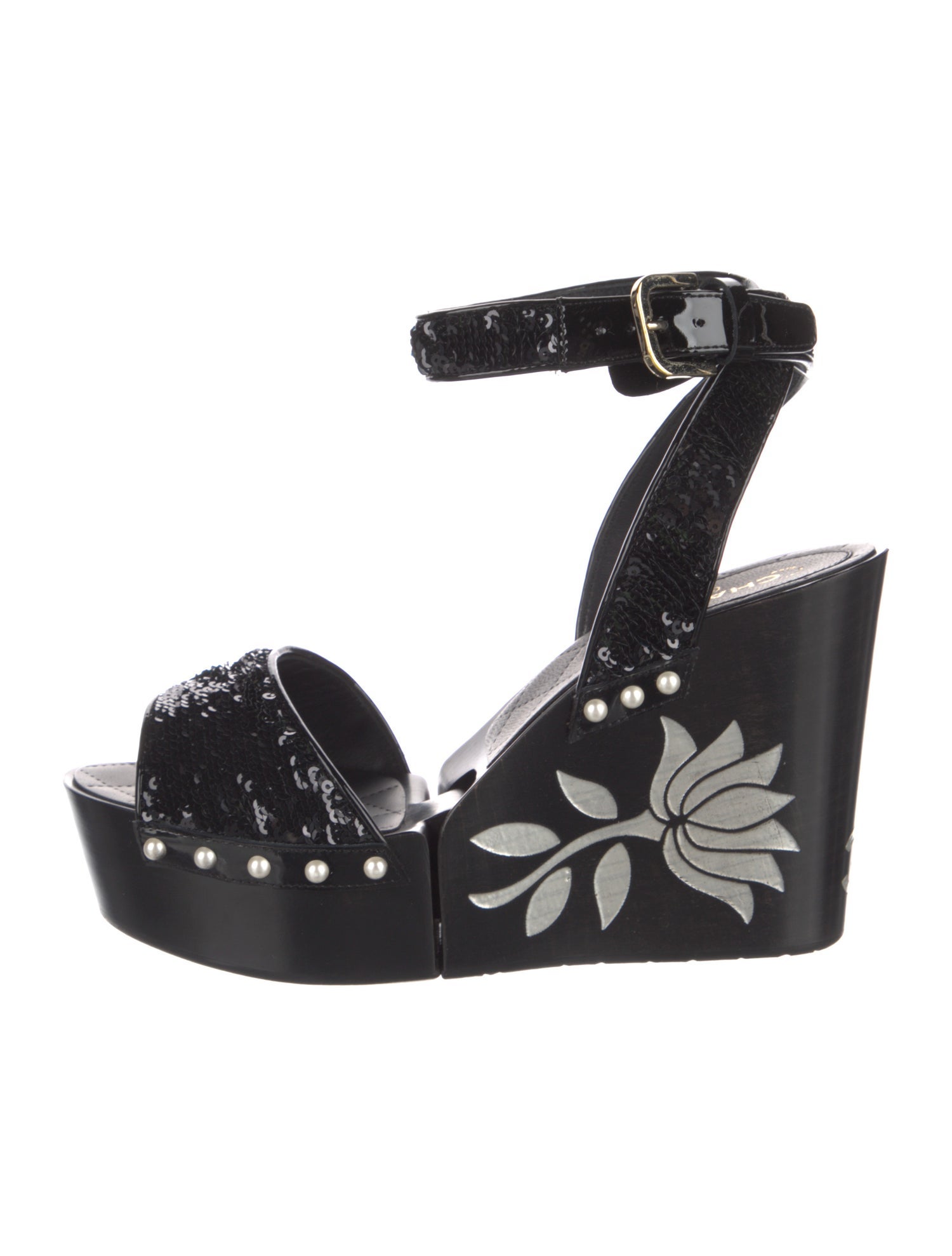 Chanel 2016 Interlocking CC Logo Sandals