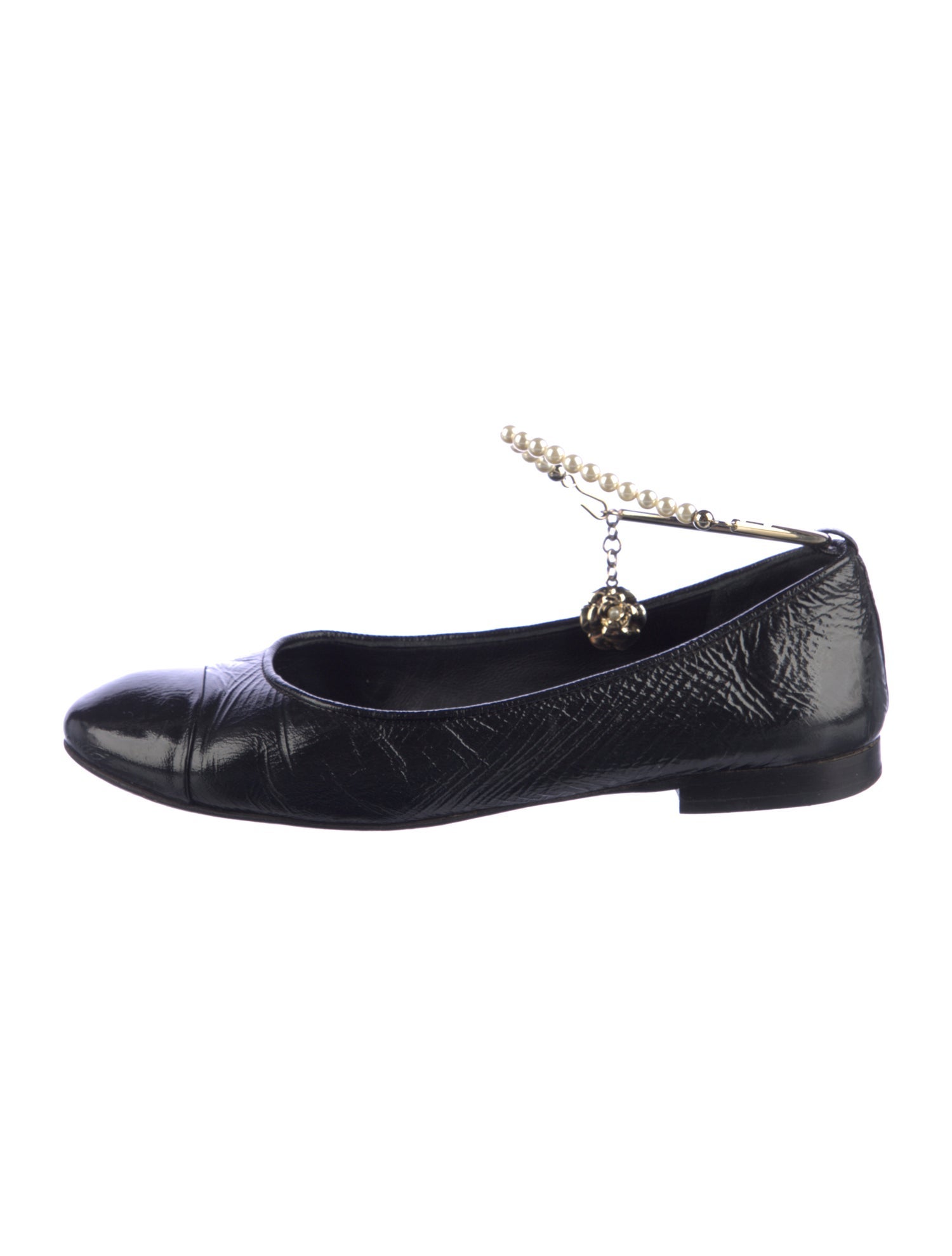 Chanel Interlocking CC Logo Calfskin Ballet Flats