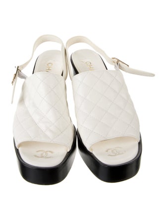 Chanel Interlocking CC Logo Leather Slingback Sandals