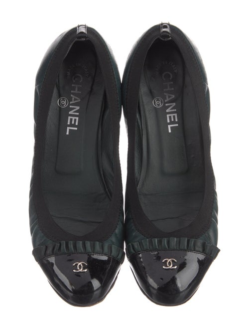 Chanel 2009 Interlocking CC Logo Ballet Flats