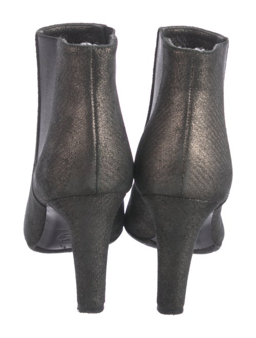 Chanel 2010's Interlocking CC Logo Chelsea Boots