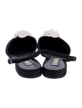 Chanel 2021 Interlocking CC Logo Slingback Flats