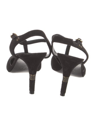 Chanel 2022 Interlocking CC Logo T-Strap Pumps