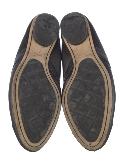 Chanel Interlocking CC Logo Leather Ballet Flats