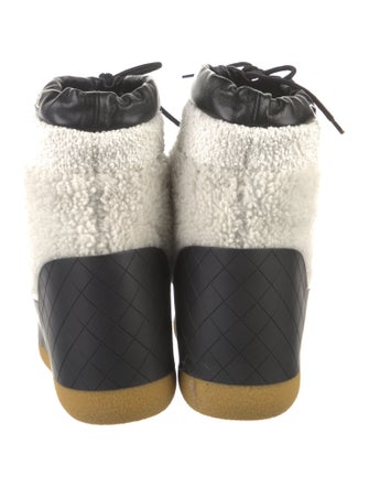 Chanel Interlocking CC Logo Shearling Lace-Up Boots