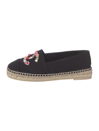 Chanel 2025 Interlocking CC Logo Espadrilles