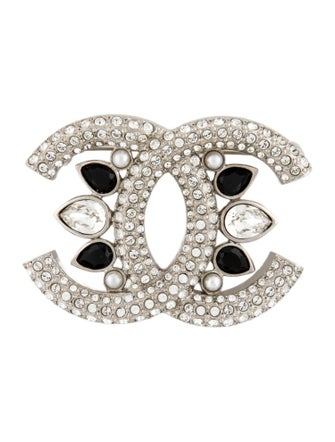 Chanel 2022 Faux Pearl & Strass CC Brooch