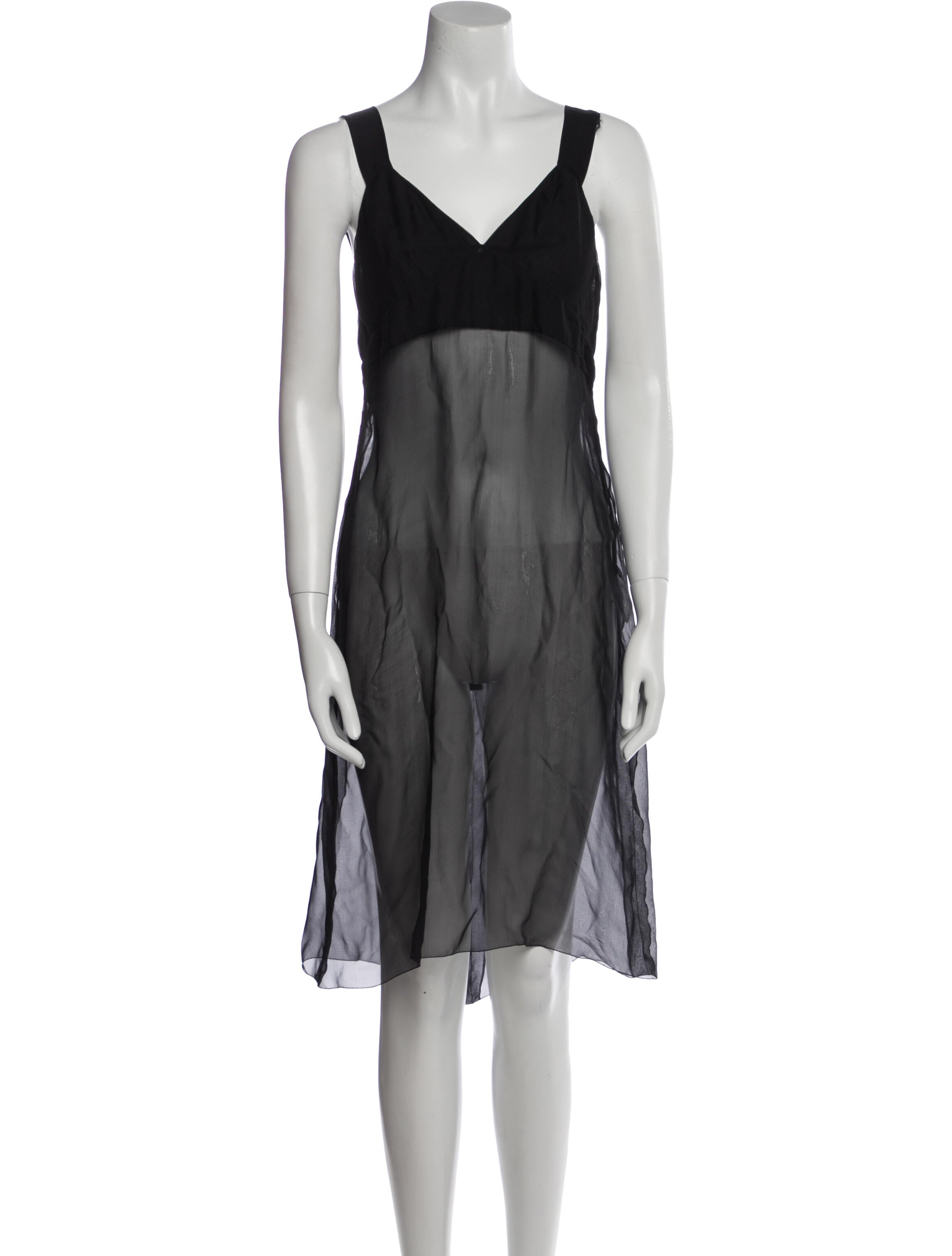 Chanel 2002 Knee-Length Dress