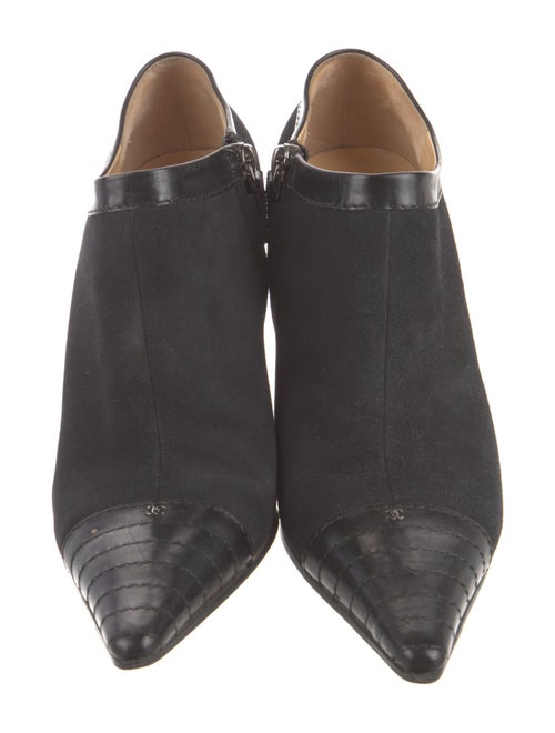 Chanel 2003 Interlocking CC Logo Boots