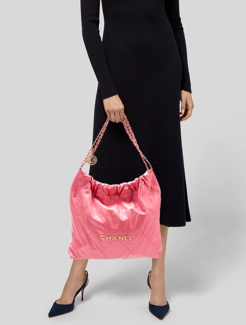 Chanel Shiny Calfskin 22 Hobo