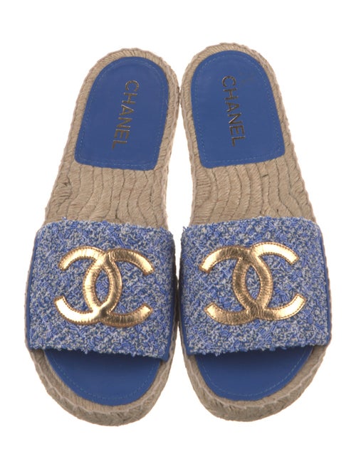 Chanel 2024 Interlocking CC Logo Espadrilles