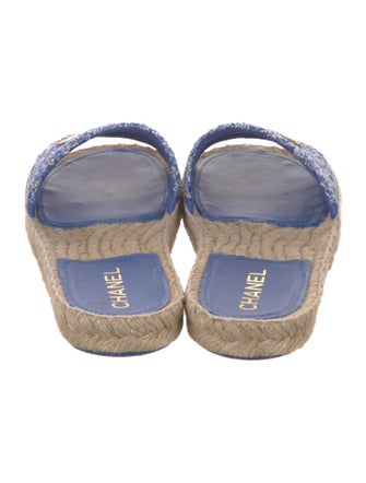Chanel 2024 Interlocking CC Logo Espadrilles