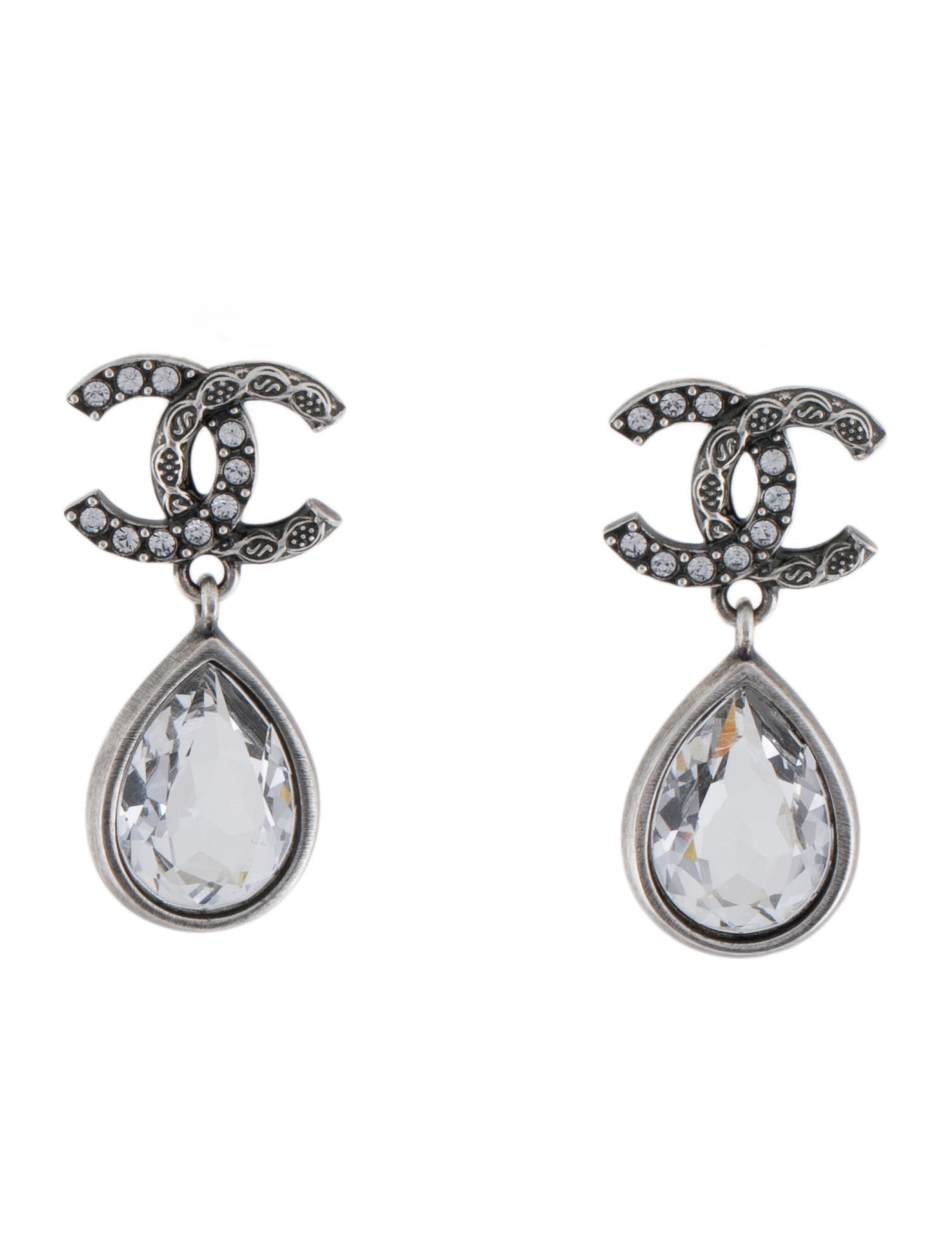 Chanel 2024 Strass CC Drop Earrings