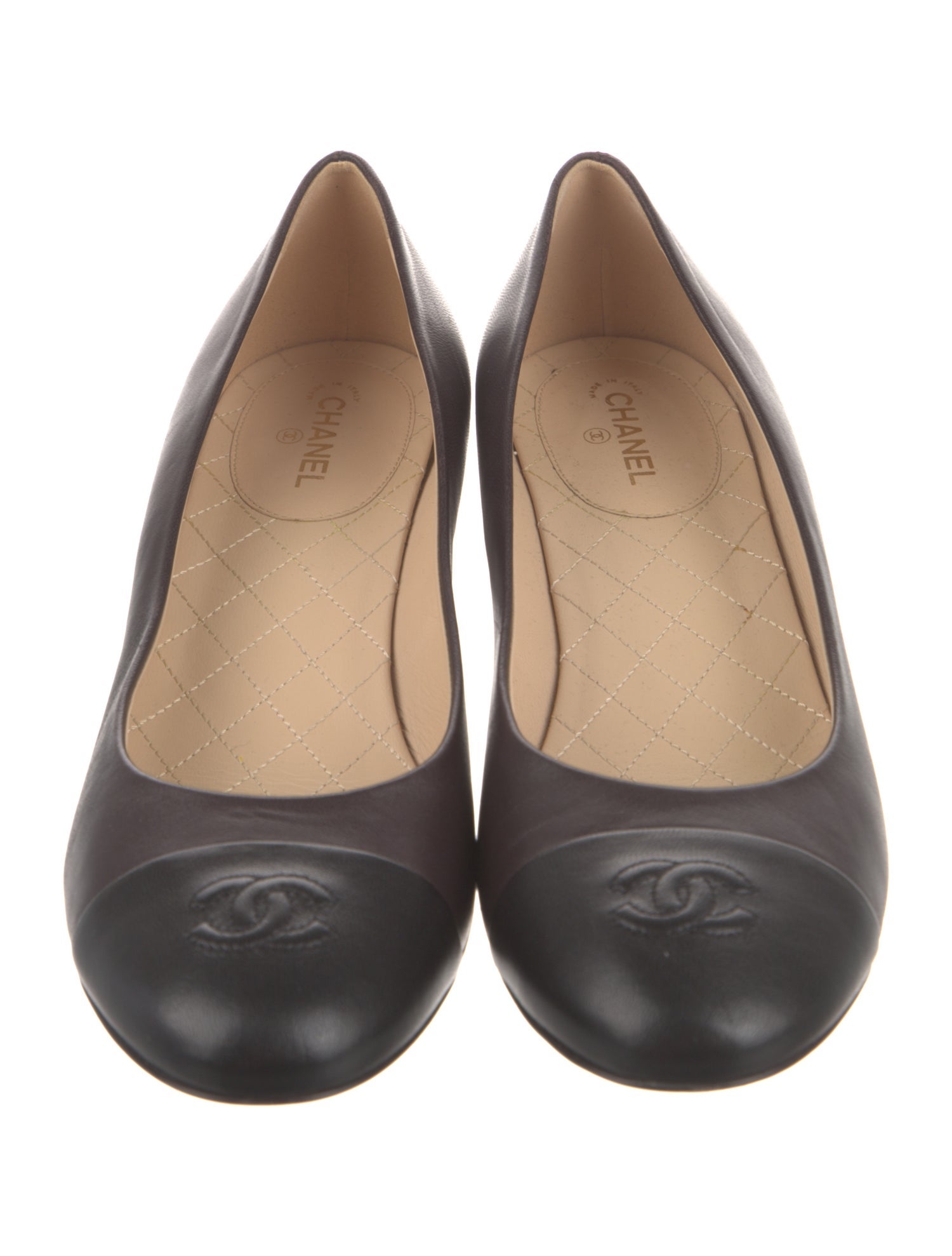 Chanel 2014 Interlocking CC Logo Pumps