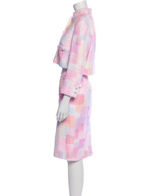 Chanel 2023 Tweed Pattern Skirt Suit