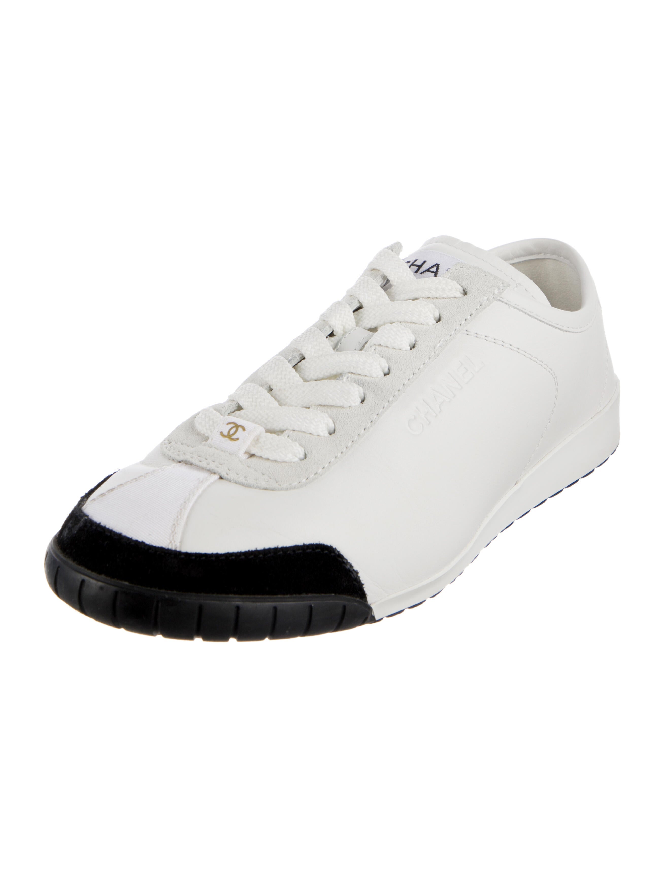 Chanel Interlocking CC Logo Leather Sneakers