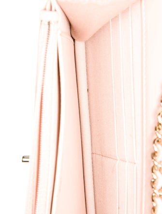 Chanel Trendy CC Wallet On Chain