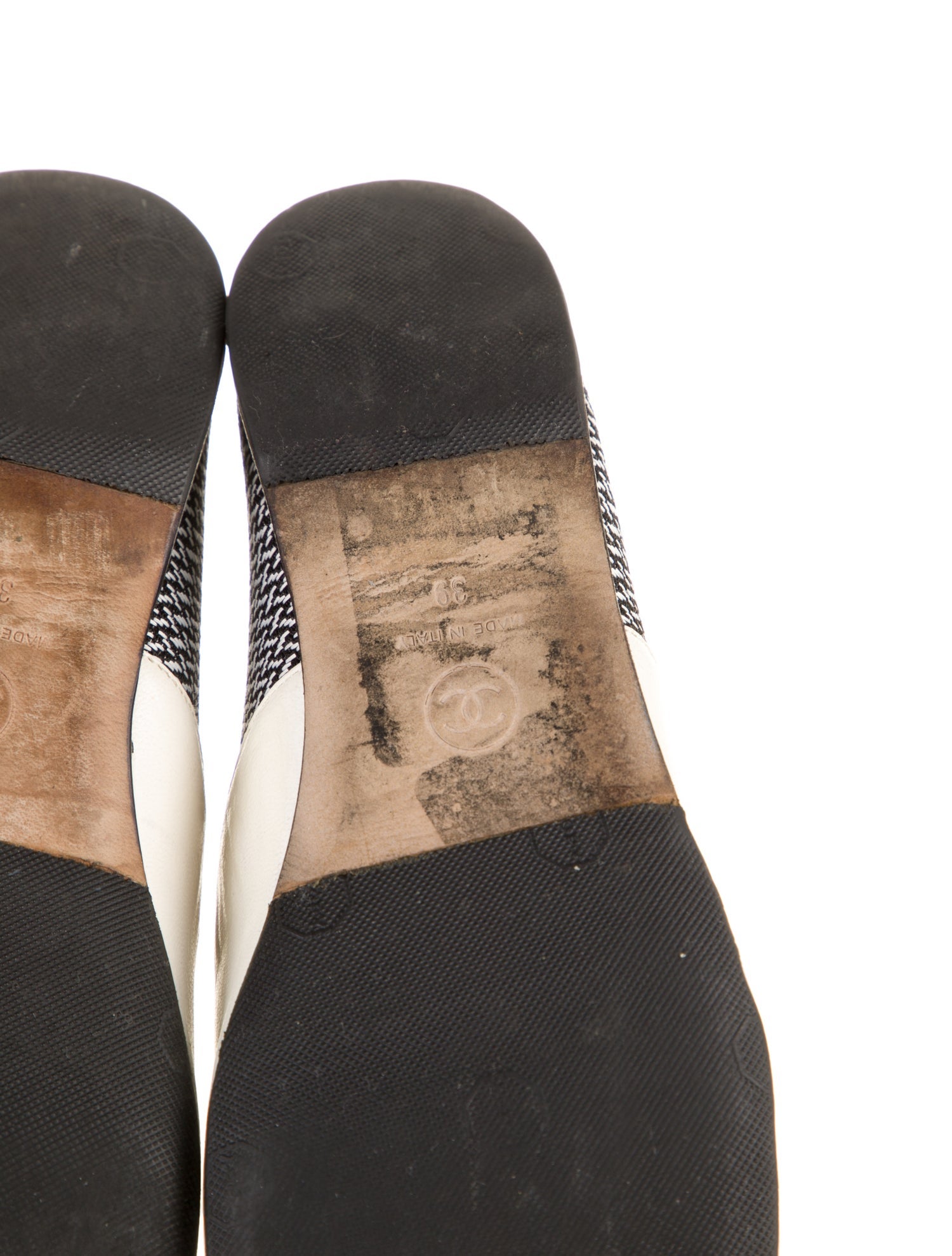 Chanel 2017 Interlocking CC Logo Loafers