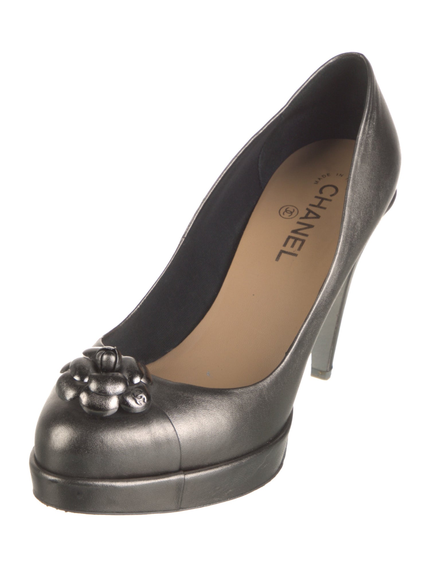 Chanel 2011 Interlocking CC Logo Pumps
