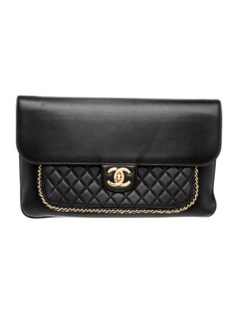 Chanel CC Unchained Clutch