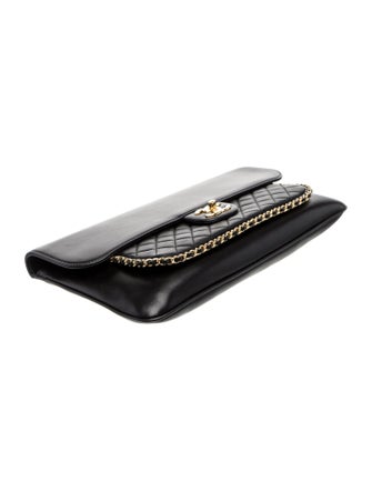 Chanel CC Unchained Clutch