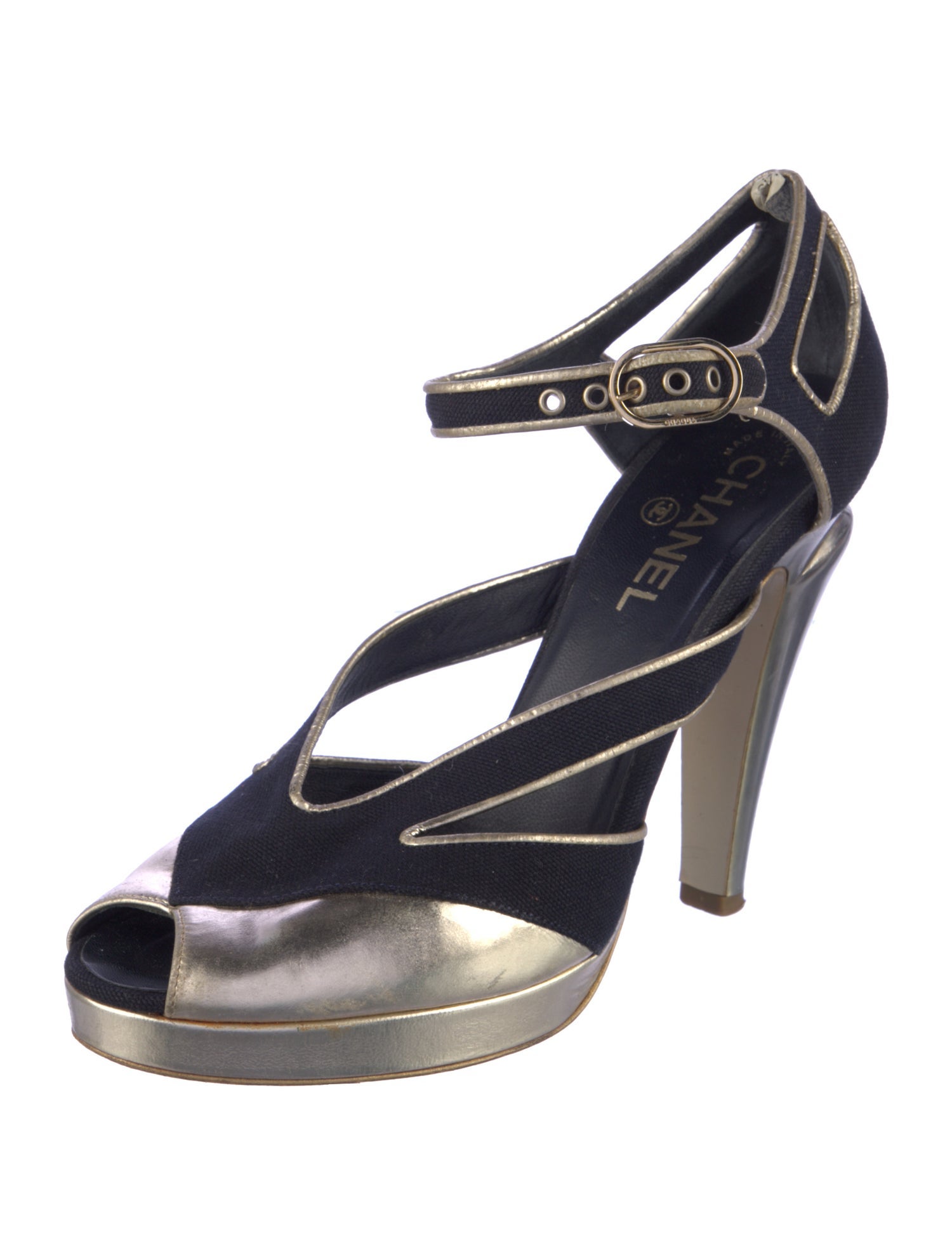 Chanel Interlocking CC Logo Canvas D'Orsay Pumps