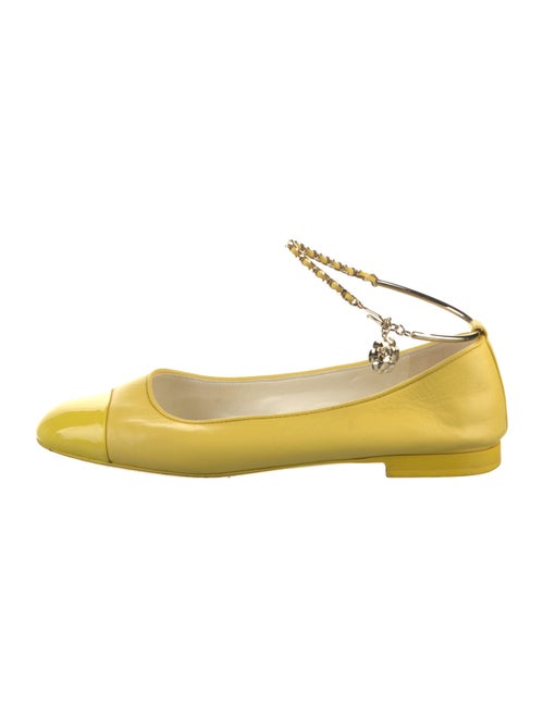 Chanel 2022 Interlocking CC Logo Ballet Flats