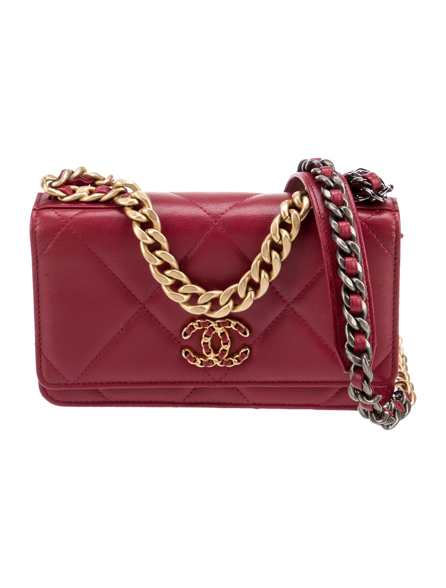 Chanel 19 Wallet On Chain