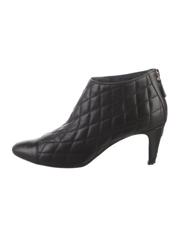 Chanel Boots 2013 Interlocking CC Logo IT 37.5 | 7.5