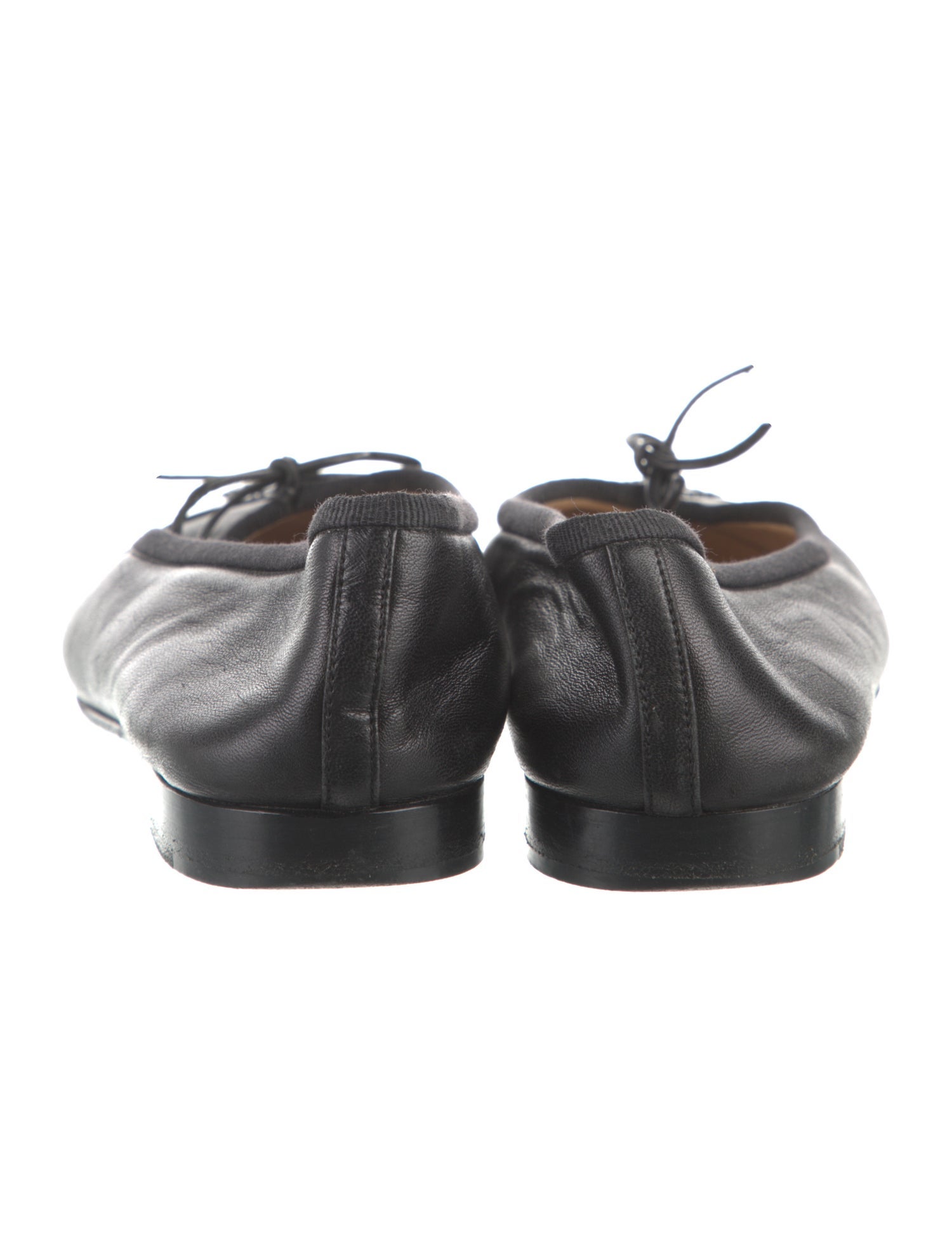 Chanel Interlocking CC Logo Leather Ballet Flats