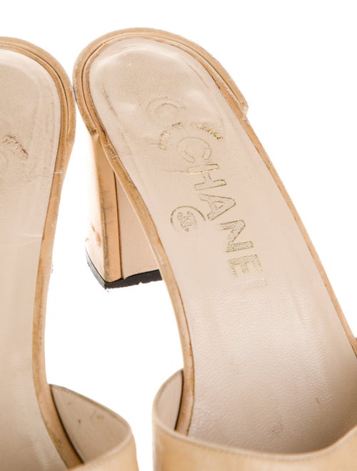 Chanel Vintage 1998 Slides
