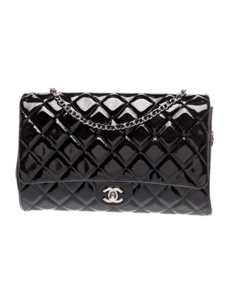 Chanel New Clutch w/ Chain
