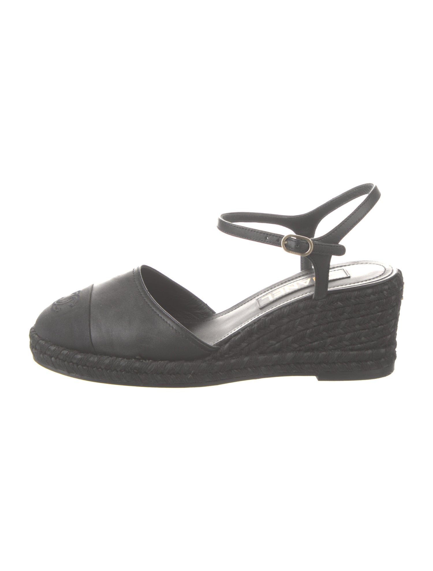 Chanel 2023 Interlocking CC Logo Slingback Pumps