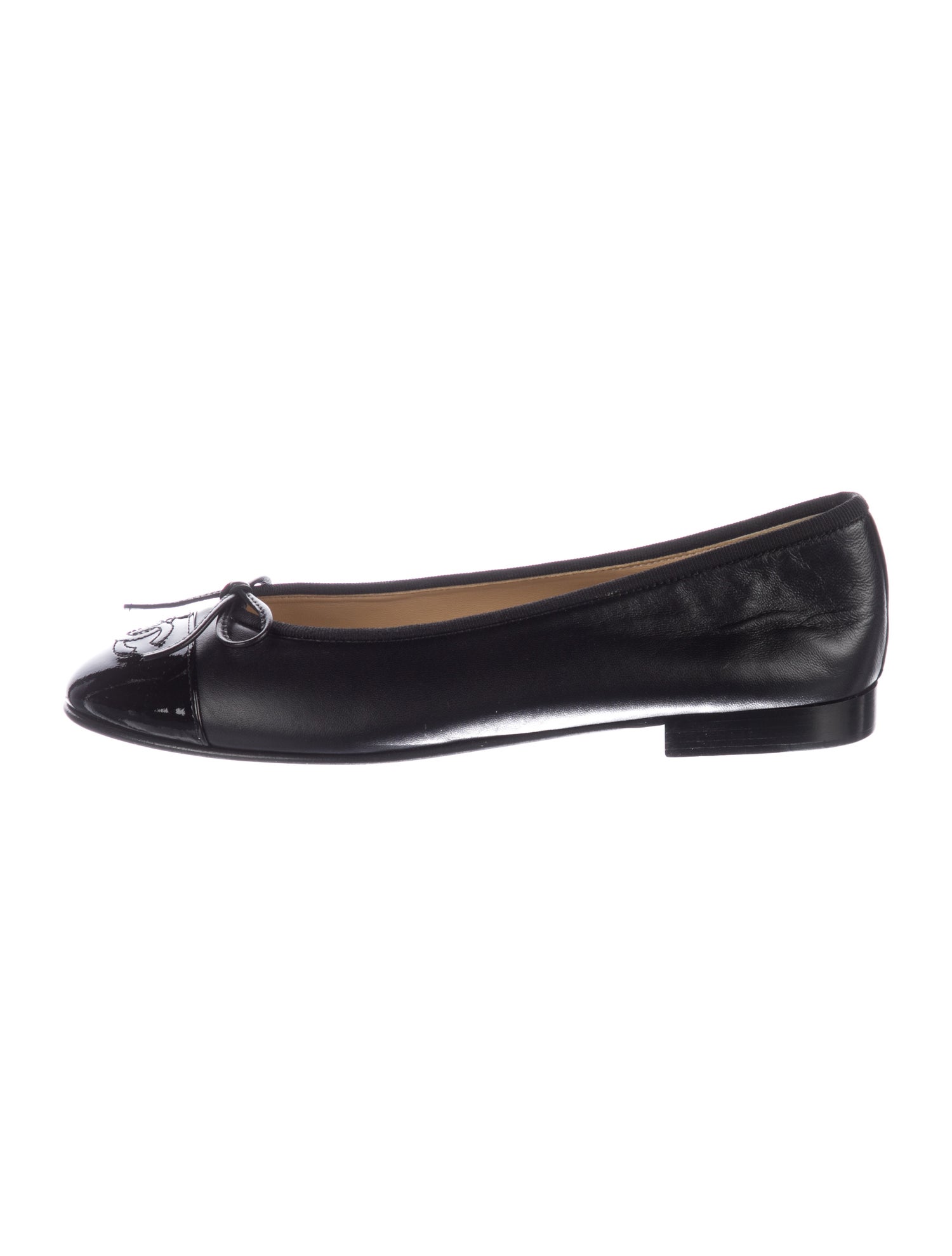Chanel 2024 Interlocking CC Logo Ballet Flats