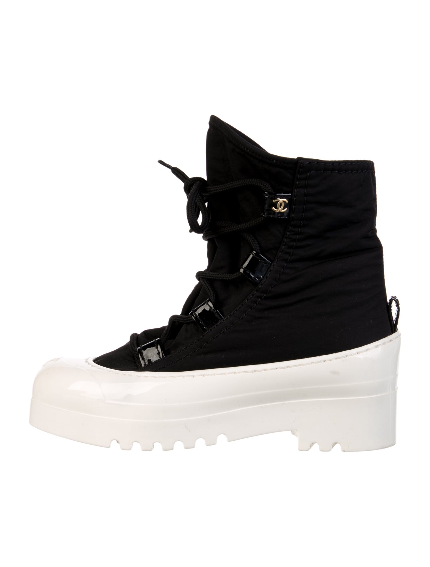 Chanel 2019 Interlocking CC Logo Lace-Up Boots