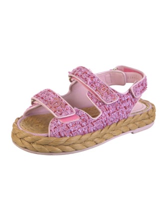 Chanel 2022 Interlocking CC Logo Espadrilles