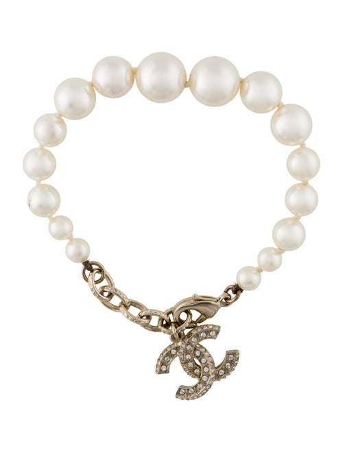 Chanel Faux Pearl & Strass CC Charm Bracelet