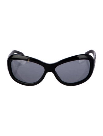 Chanel Interlocking CC Logo Cat-Eye Sunglasses