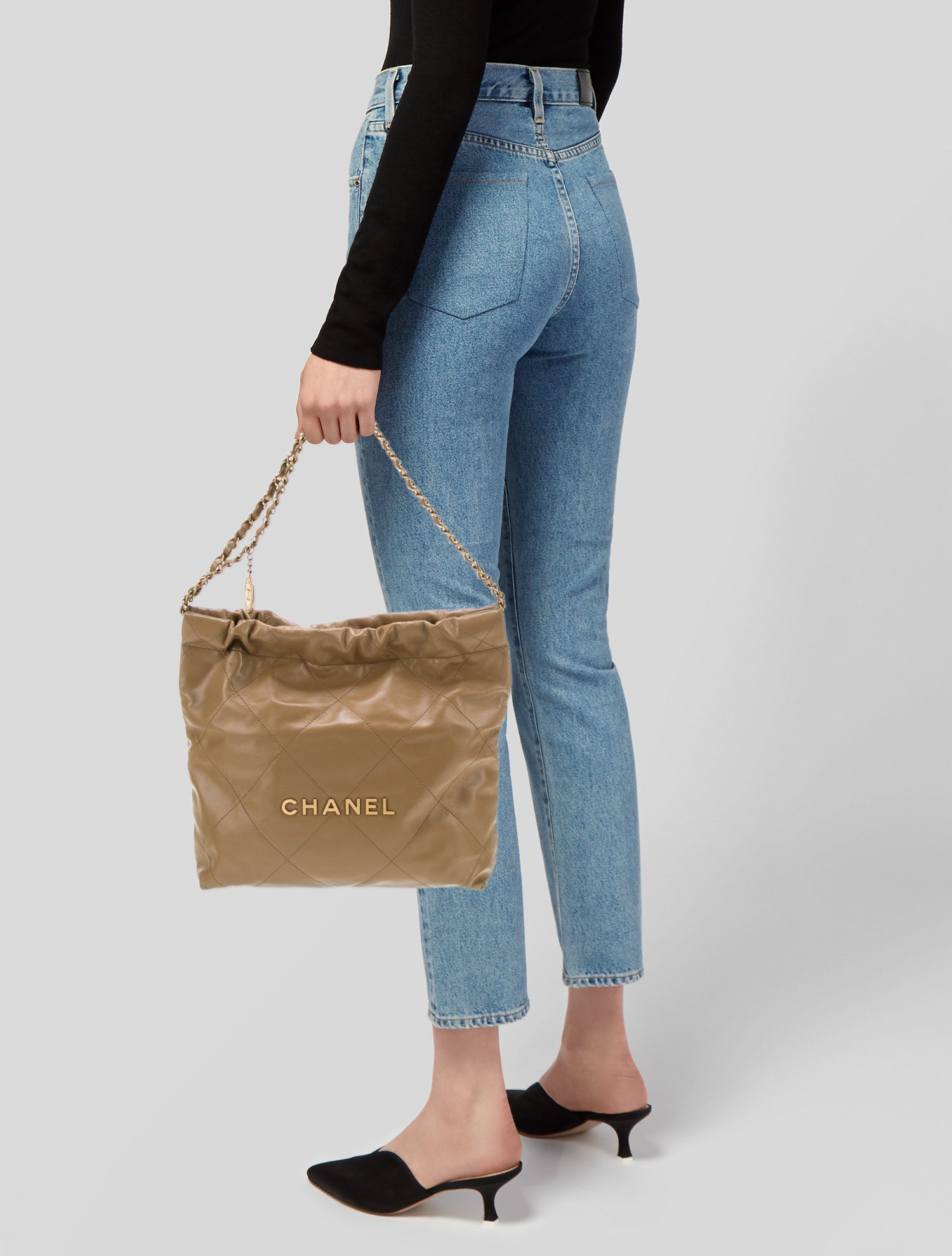 Chanel 2025 Small 22 Hobo