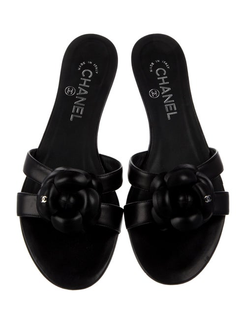 Chanel 2014 Interlocking CC Logo Slides