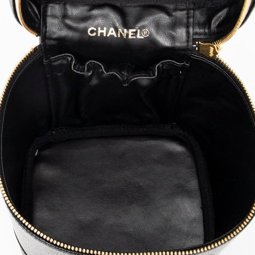 Chanel Interlocking CC CC Tall Vanity Case