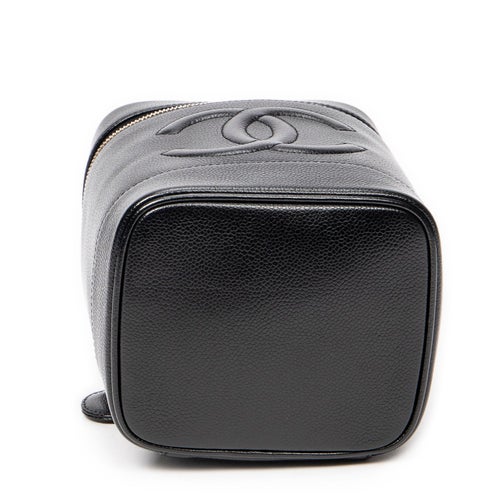 Chanel Interlocking CC CC Tall Vanity Case