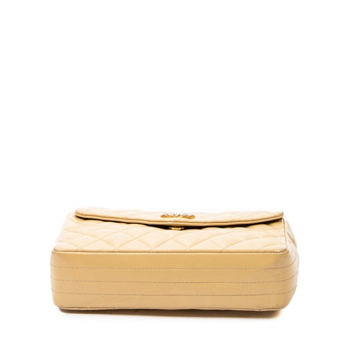 Chanel Interlocking CC CC Crystal Push Lock Square Flap