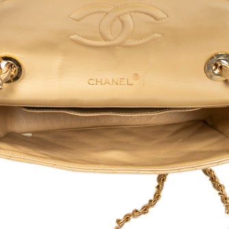 Chanel Interlocking CC CC Crystal Push Lock Square Flap