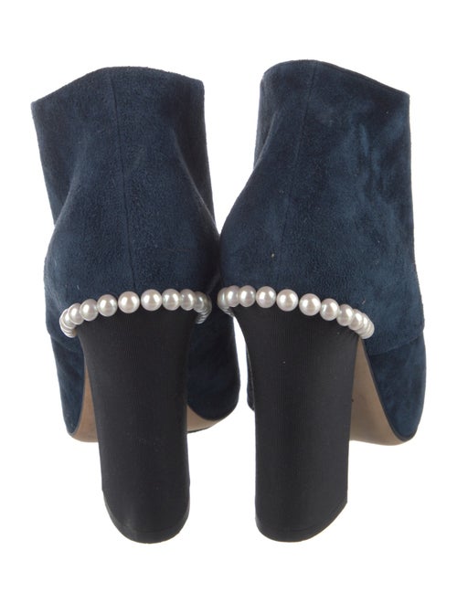 Chanel 2018 Interlocking CC Logo Lace-Up Boots