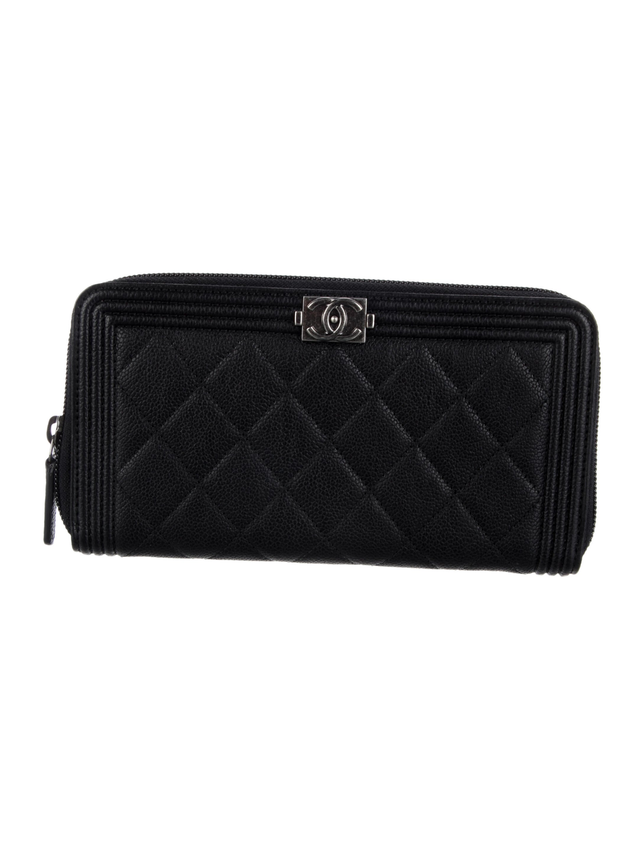 Chanel 2016-2017 L Gusset Zip Around Continental Wallet Continental Wallet