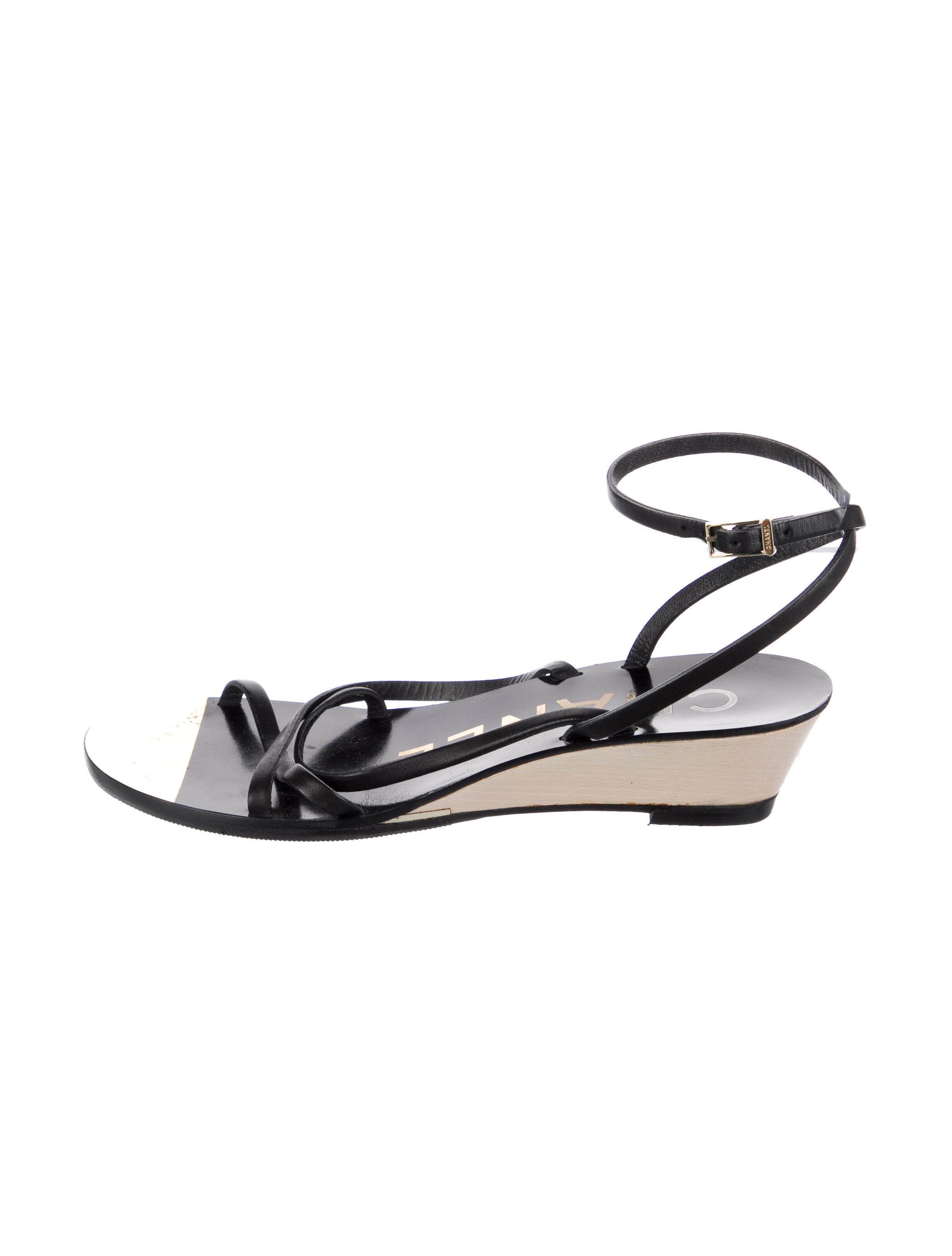 Chanel Vintage Interlocking CC Logo Sandals