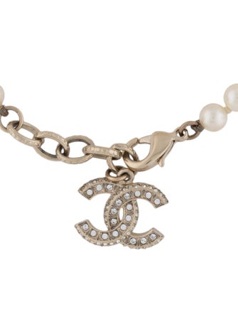 Chanel Faux Pearl & Strass CC Bracelet
