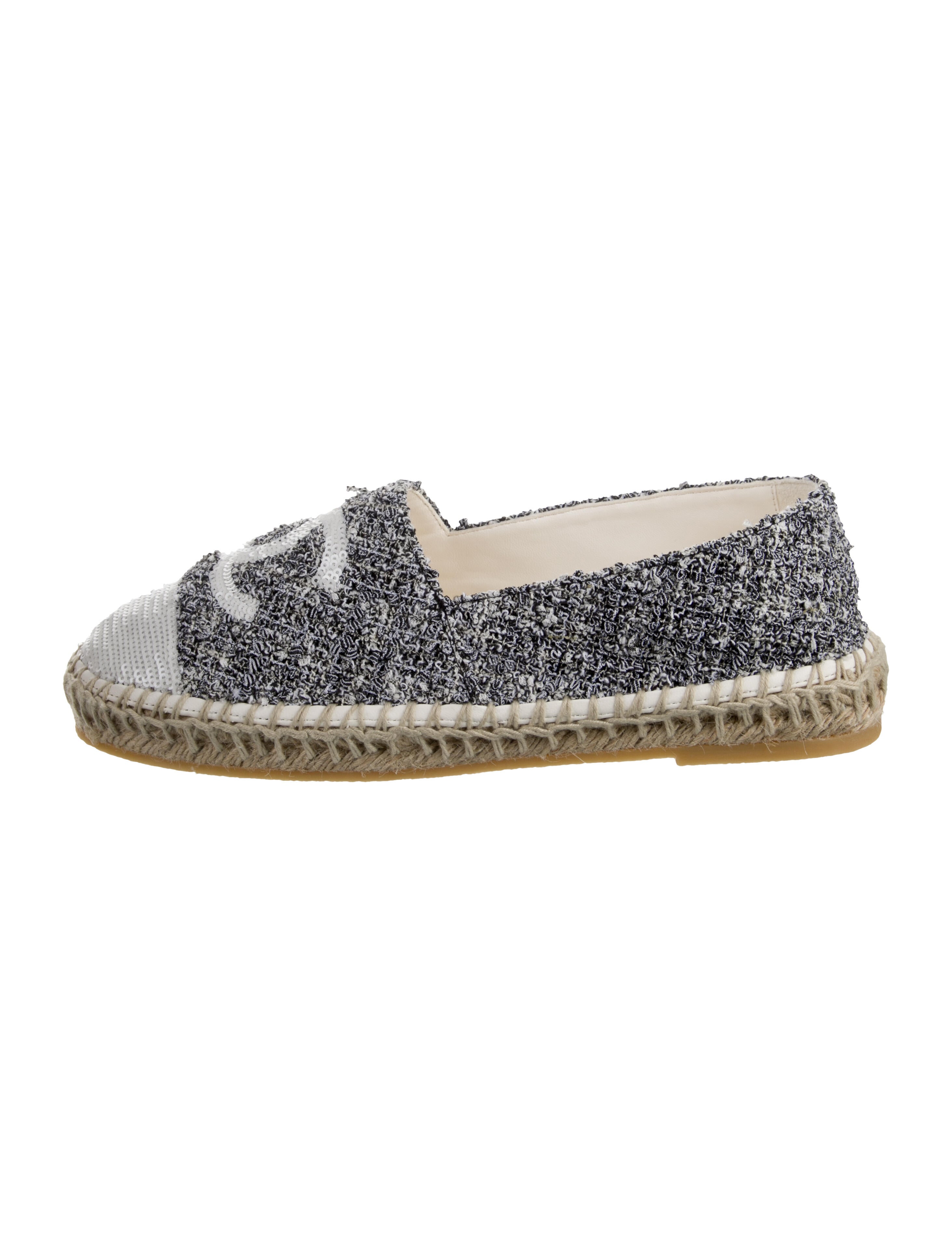 Chanel 2024 Interlocking CC Logo Espadrilles
