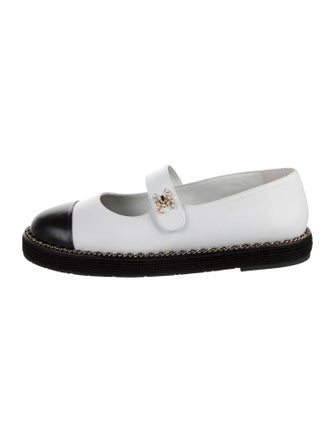 Chanel 2024 Interlocking CC Logo Mary Jane Flats